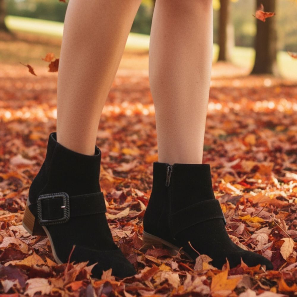 Jack Rodgers Black suede minimalist Ankle boots 6